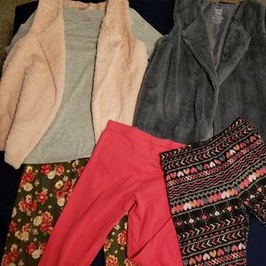 Girls Interchangeable Outfits; slightly worn